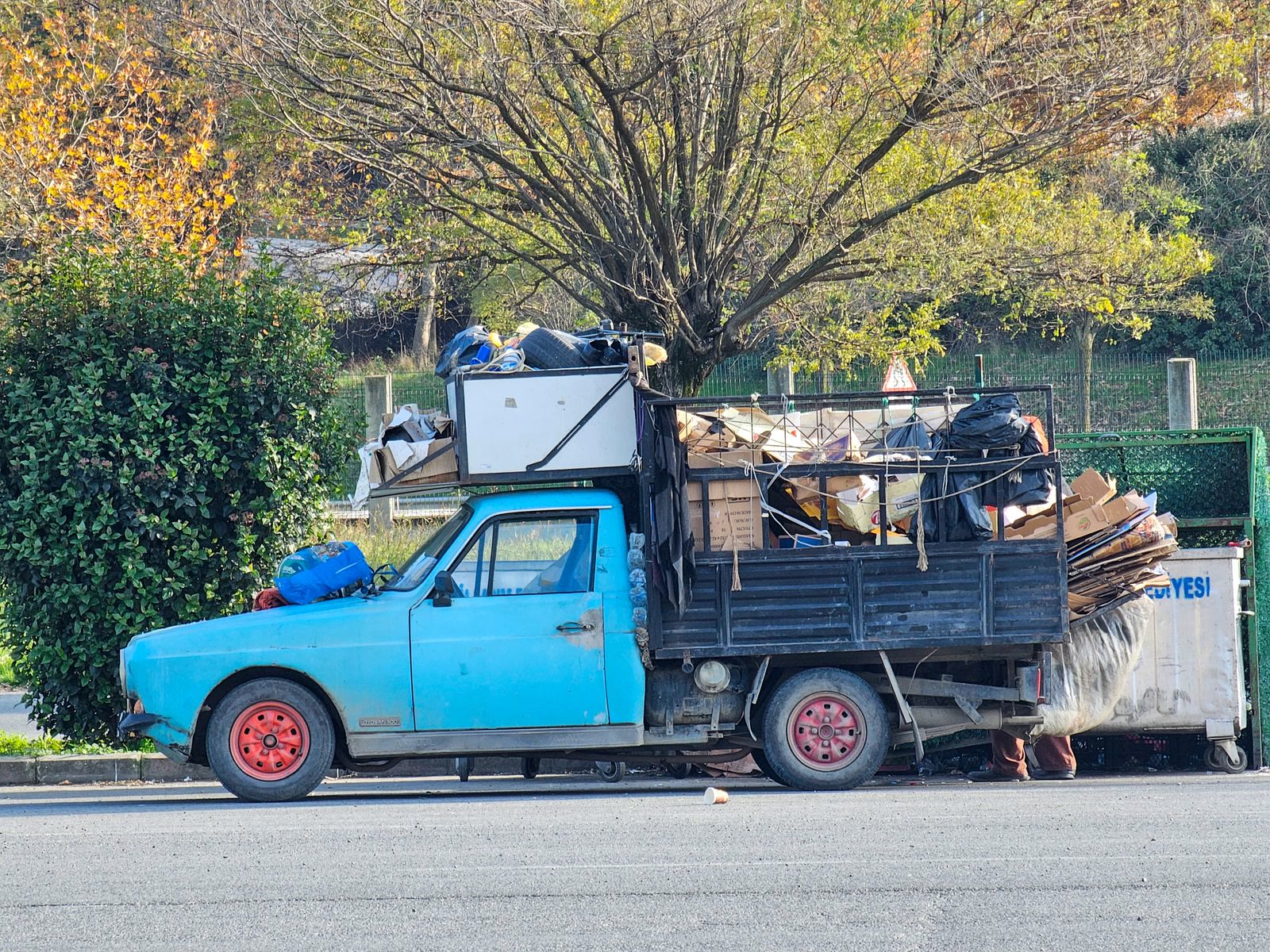 Hauling by David&rsquo;s Cleanup Services in Stockton, California